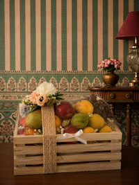 Vintage Bloom Fruit Hamper 5KG